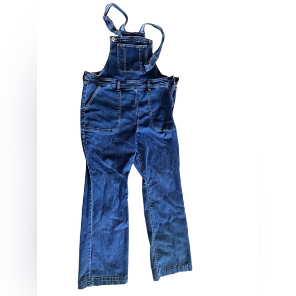 Torrid Flared Overall - Vintage Stretch Medium Denim Wash Sz 22 Cotton Flaw - Picture 2 of 11
